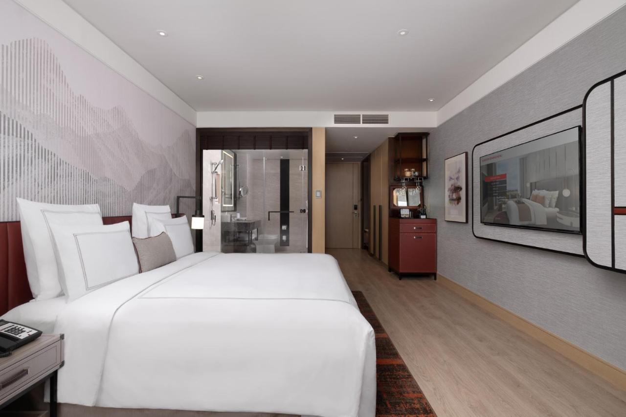 Clark Field Swissotel Clark Philippines מראה חיצוני תמונה