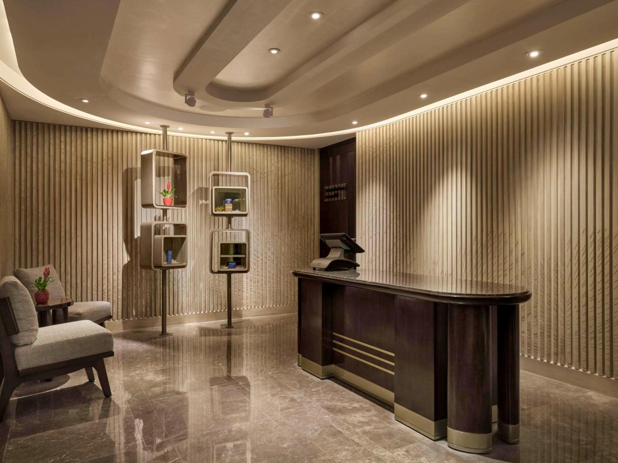 Clark Field Swissotel Clark Philippines מראה חיצוני תמונה