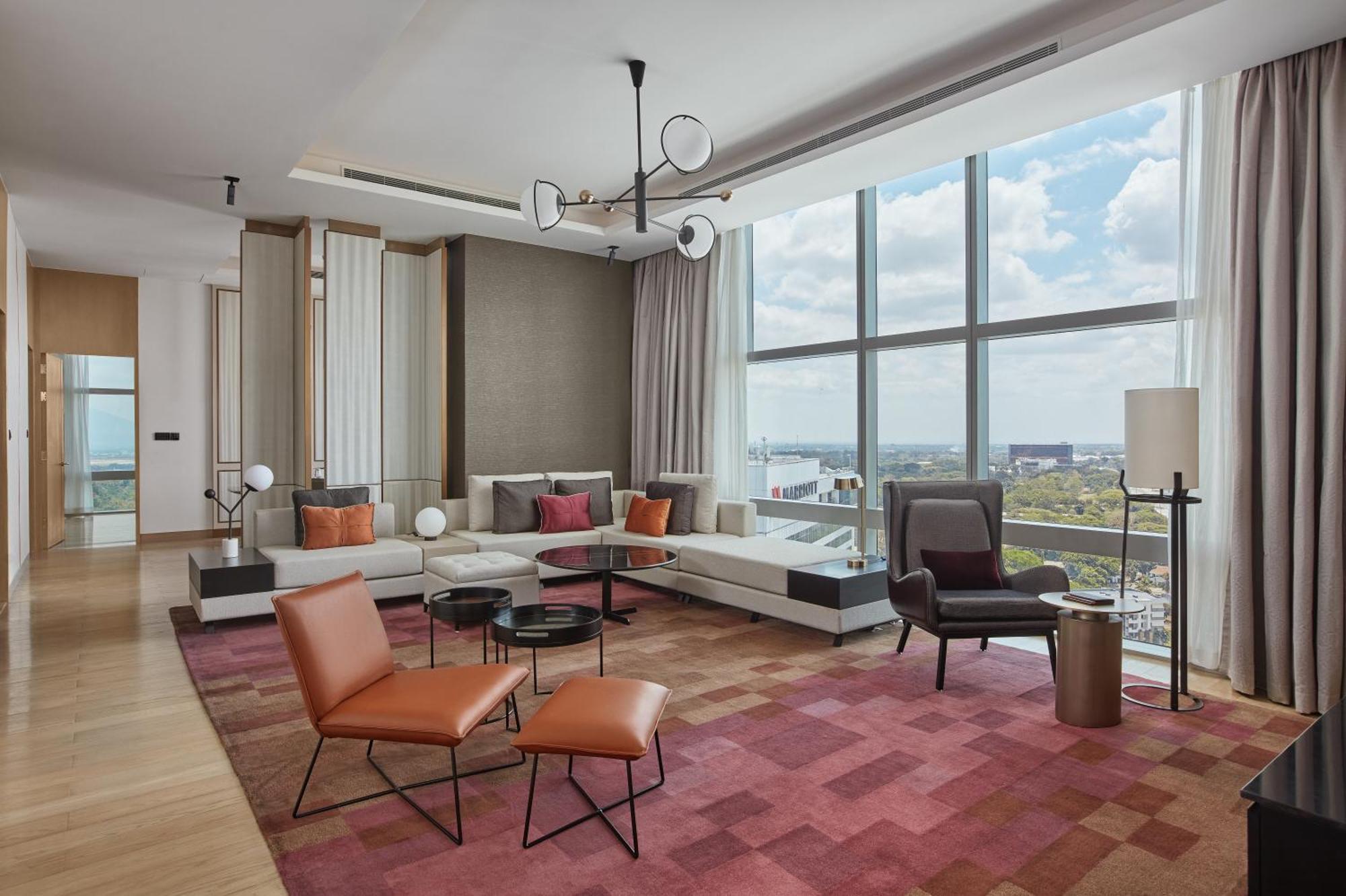 Clark Field Swissotel Clark Philippines מראה חיצוני תמונה