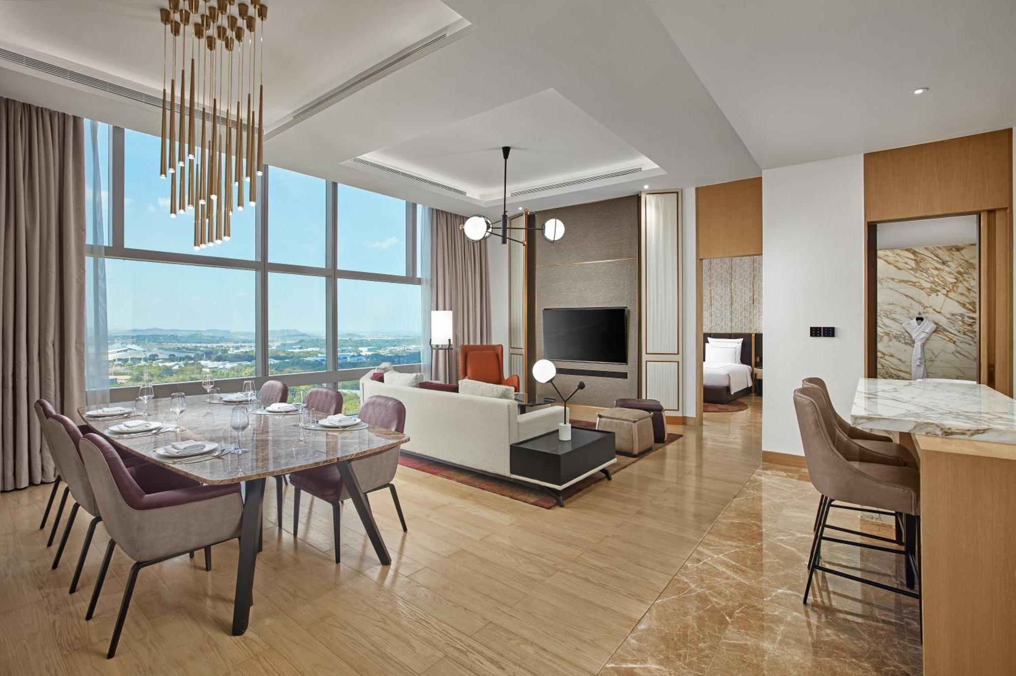 Clark Field Swissotel Clark Philippines מראה חיצוני תמונה